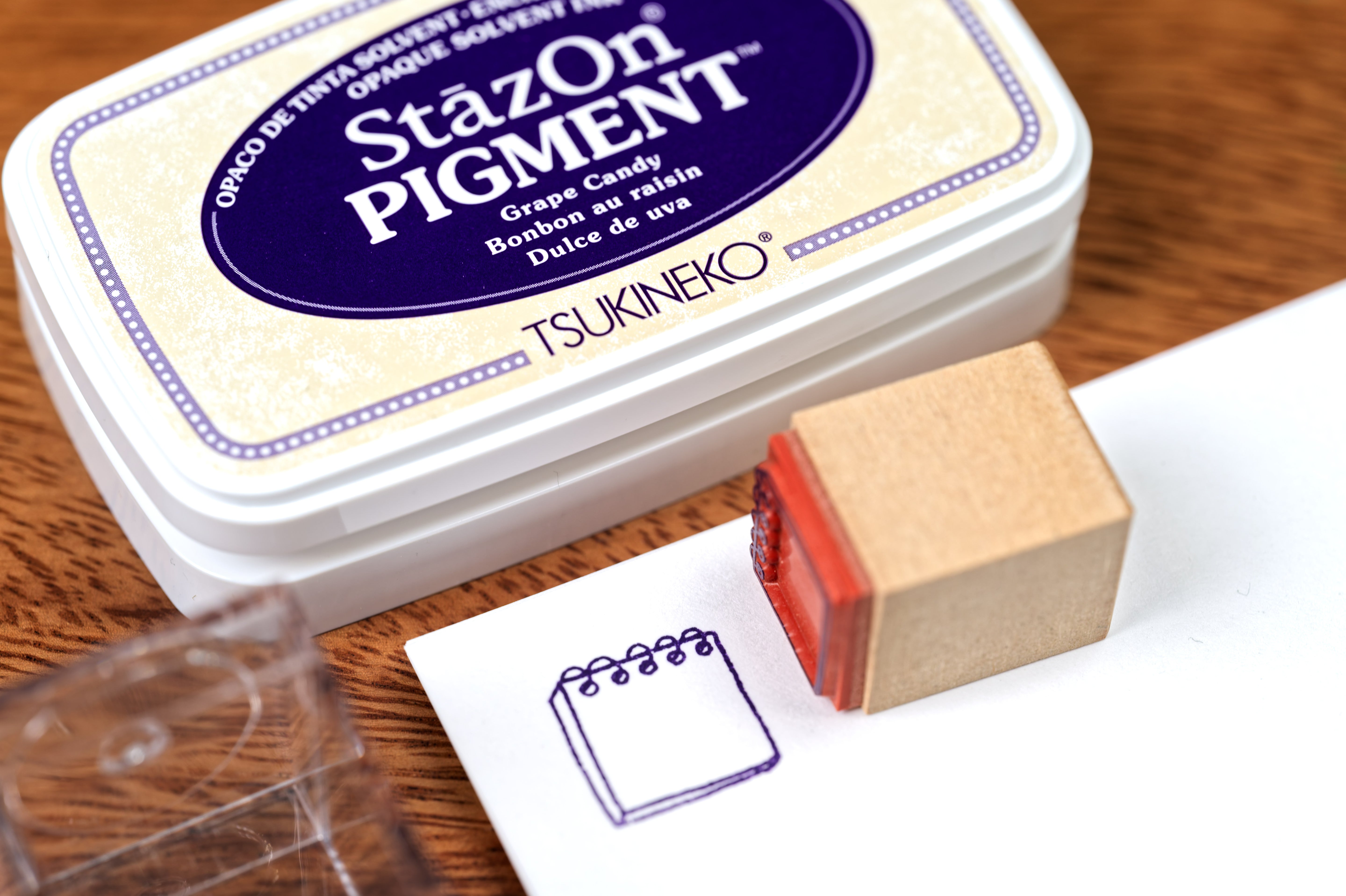 StazOn All-Surface Pigment Ink Pad, Snowflake White
