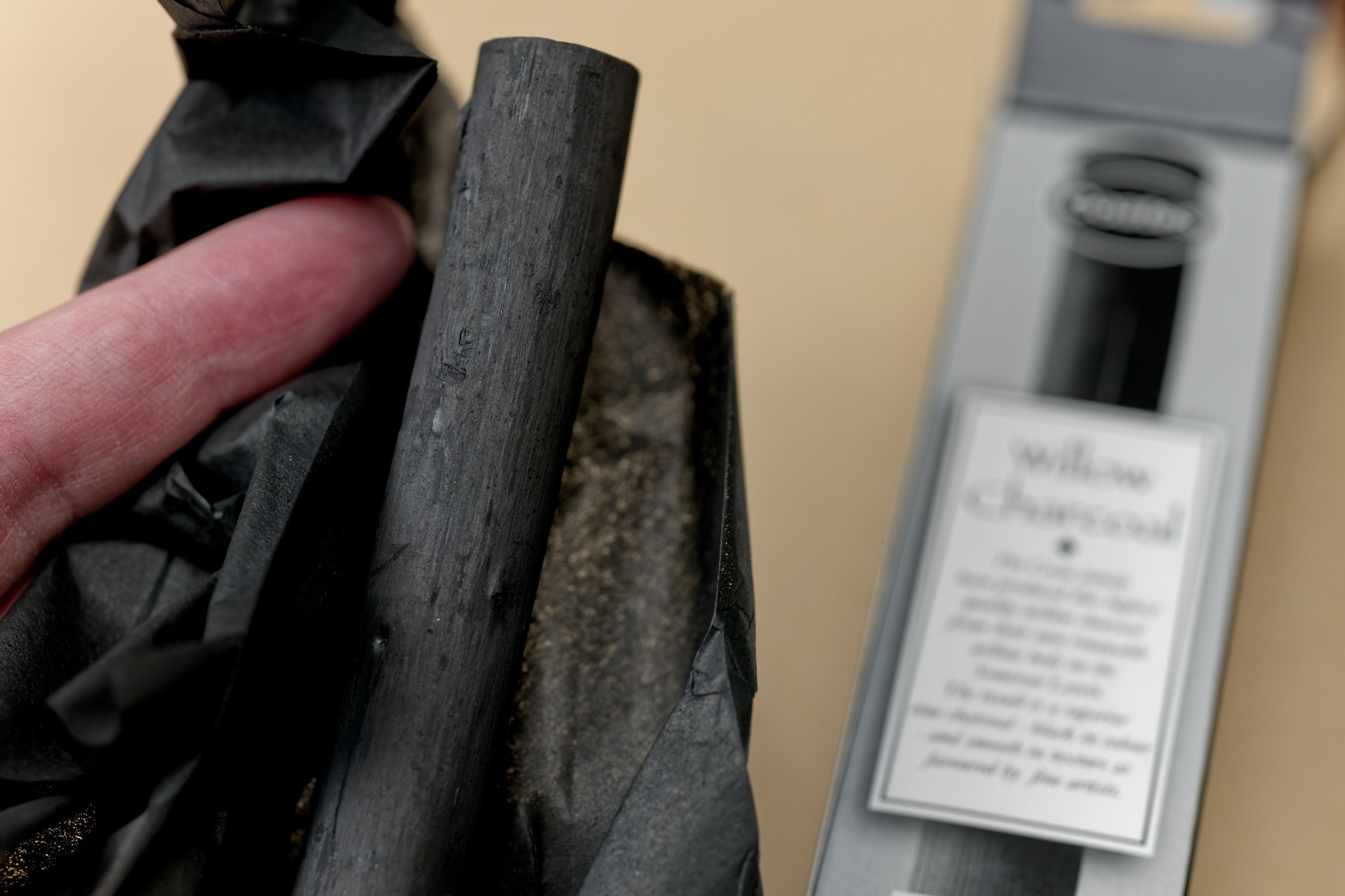 Willow Charcoal, One Jumbo Stick (β16-24 mm)