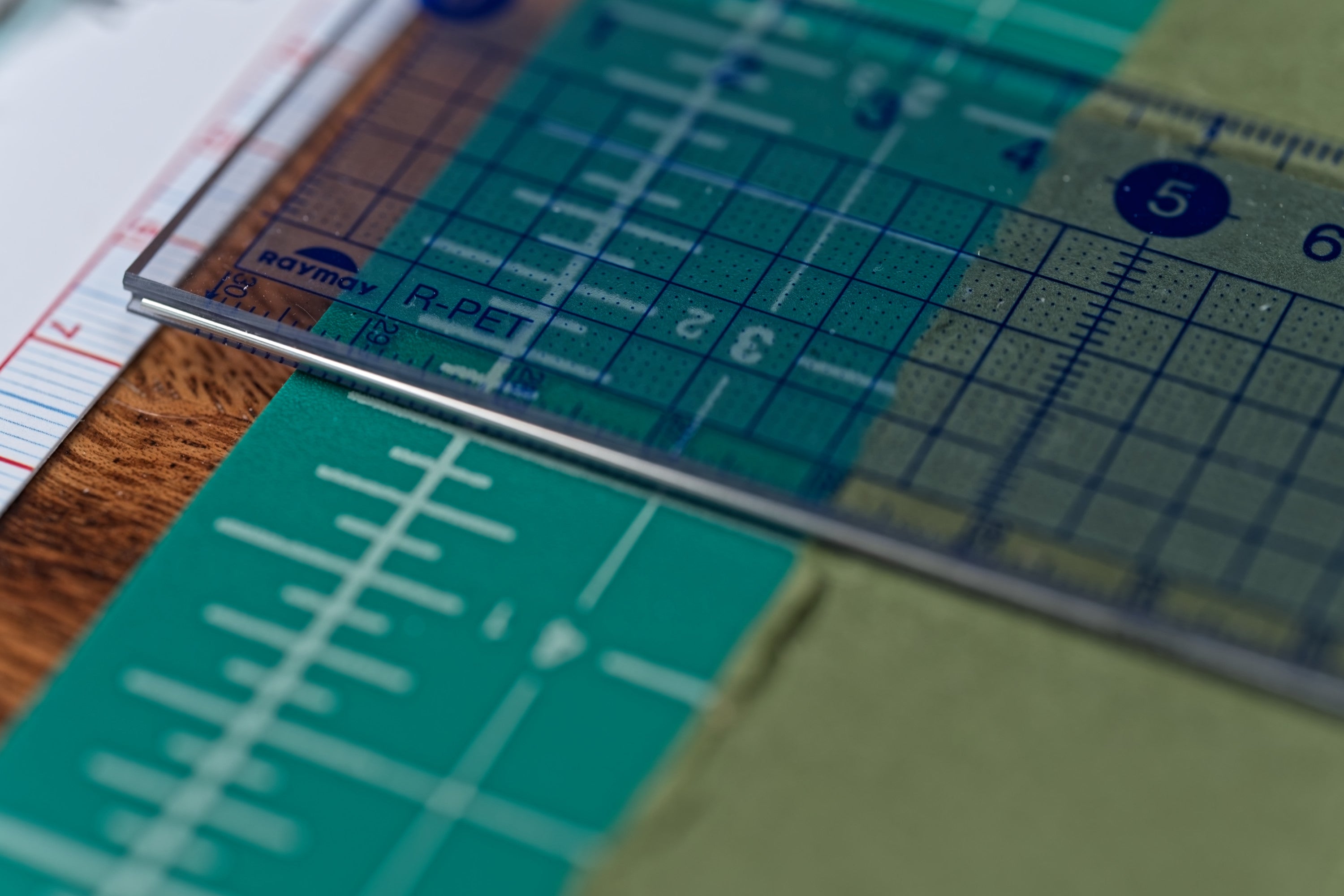 Grid Ruler with Metal Cutting Edge, 30 cm