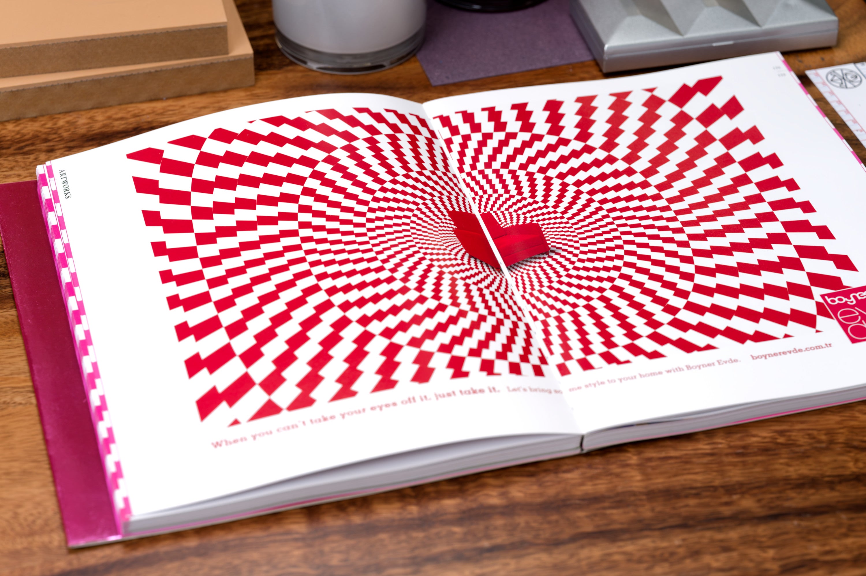 Designing Graphic Illusions