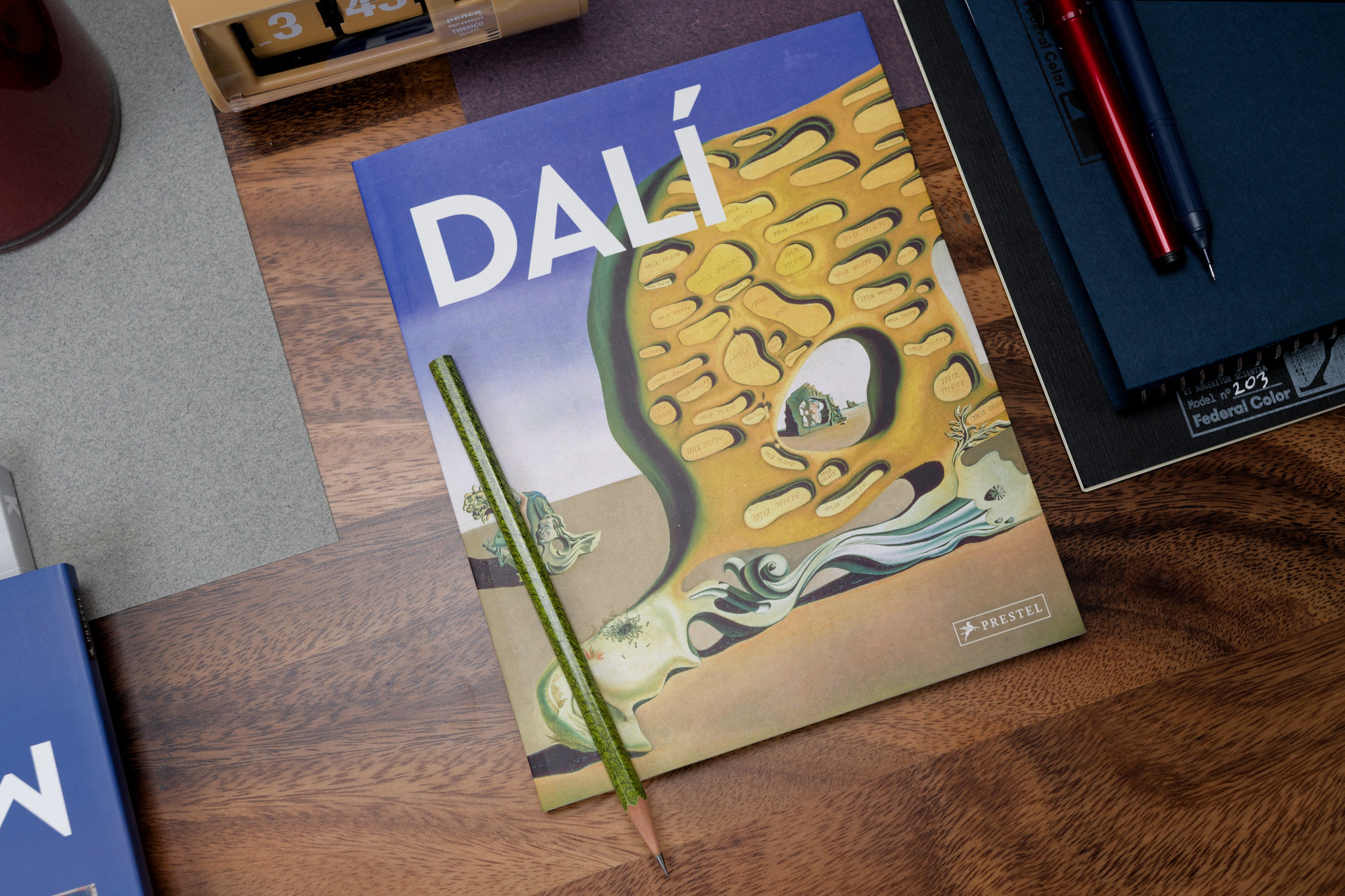 Dalí (Masters of Art)