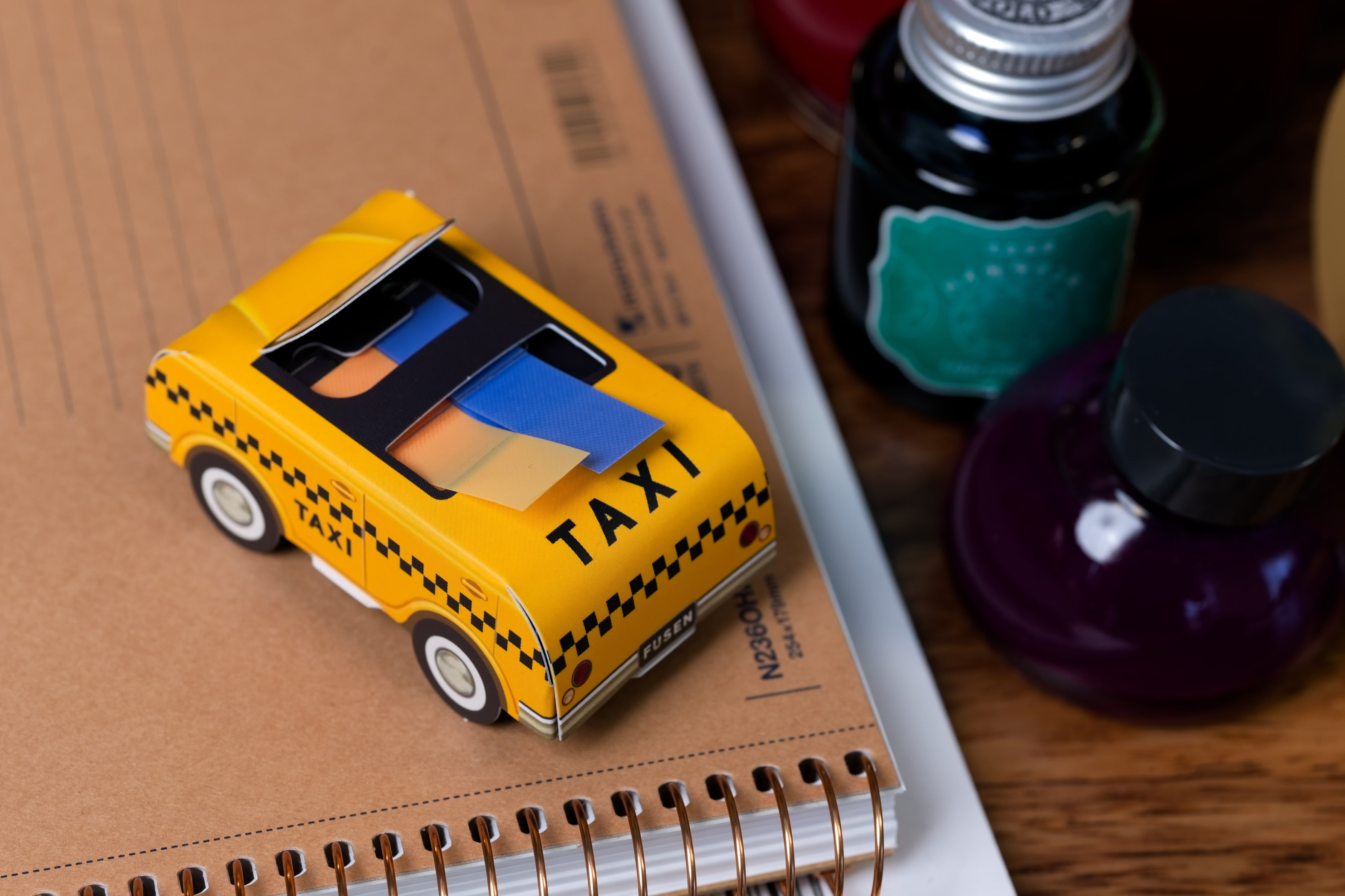 Sticky Tab Dispenser, Yellow Taxi
