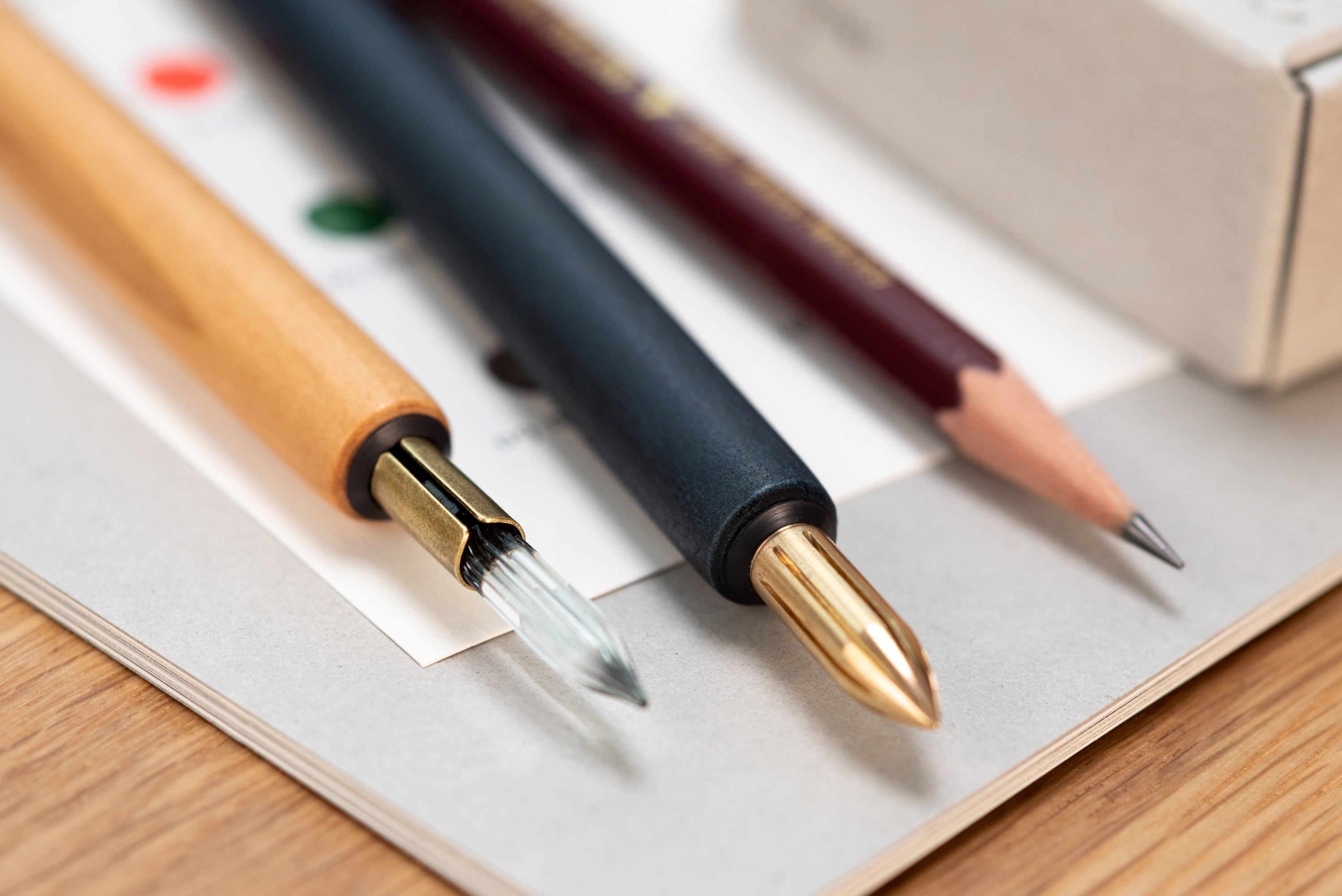 Kakimori - Sakura Wood Pen Holder - St. Louis Art Supply