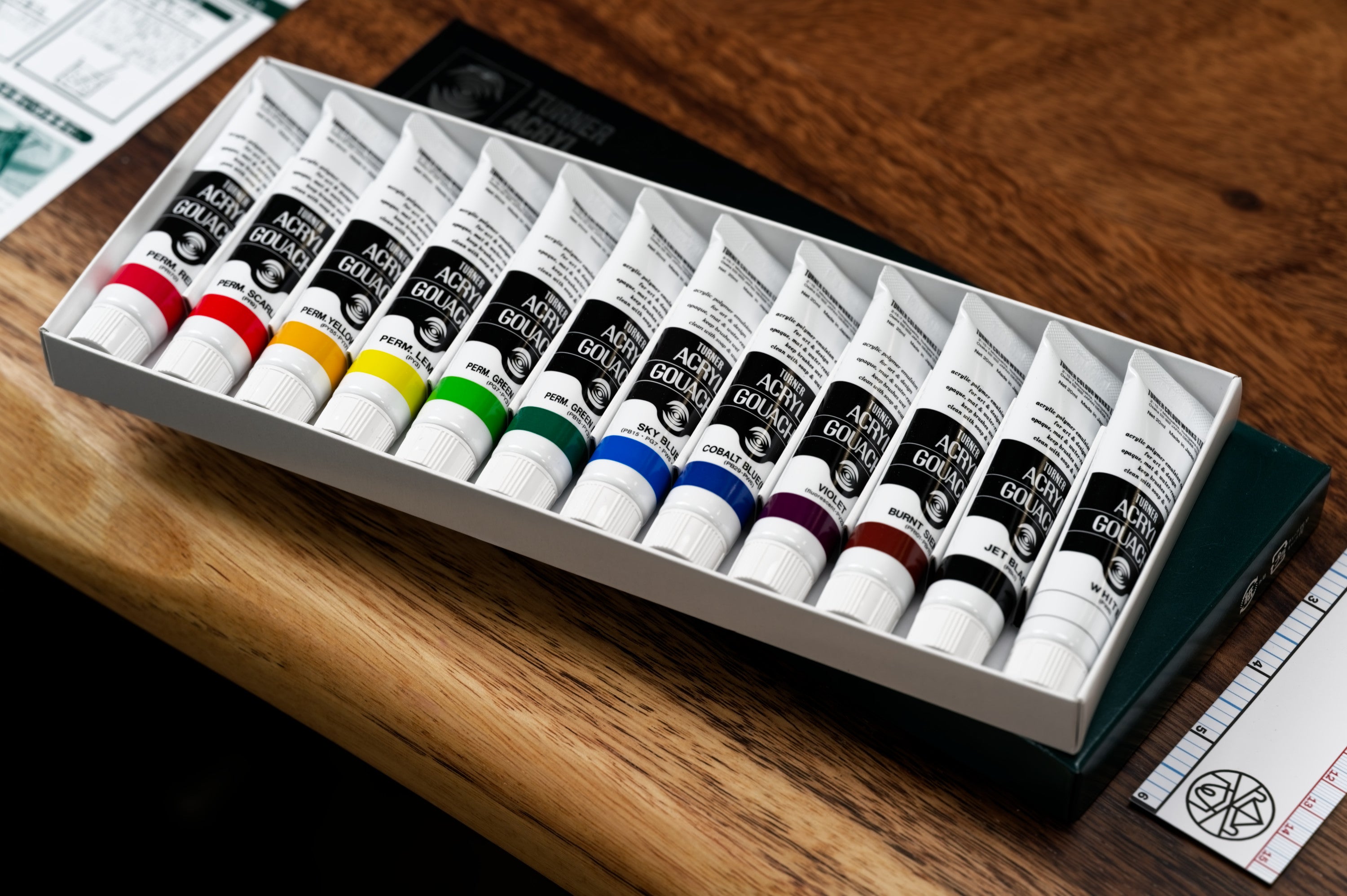Turner Acryl Gouache, Set of 12