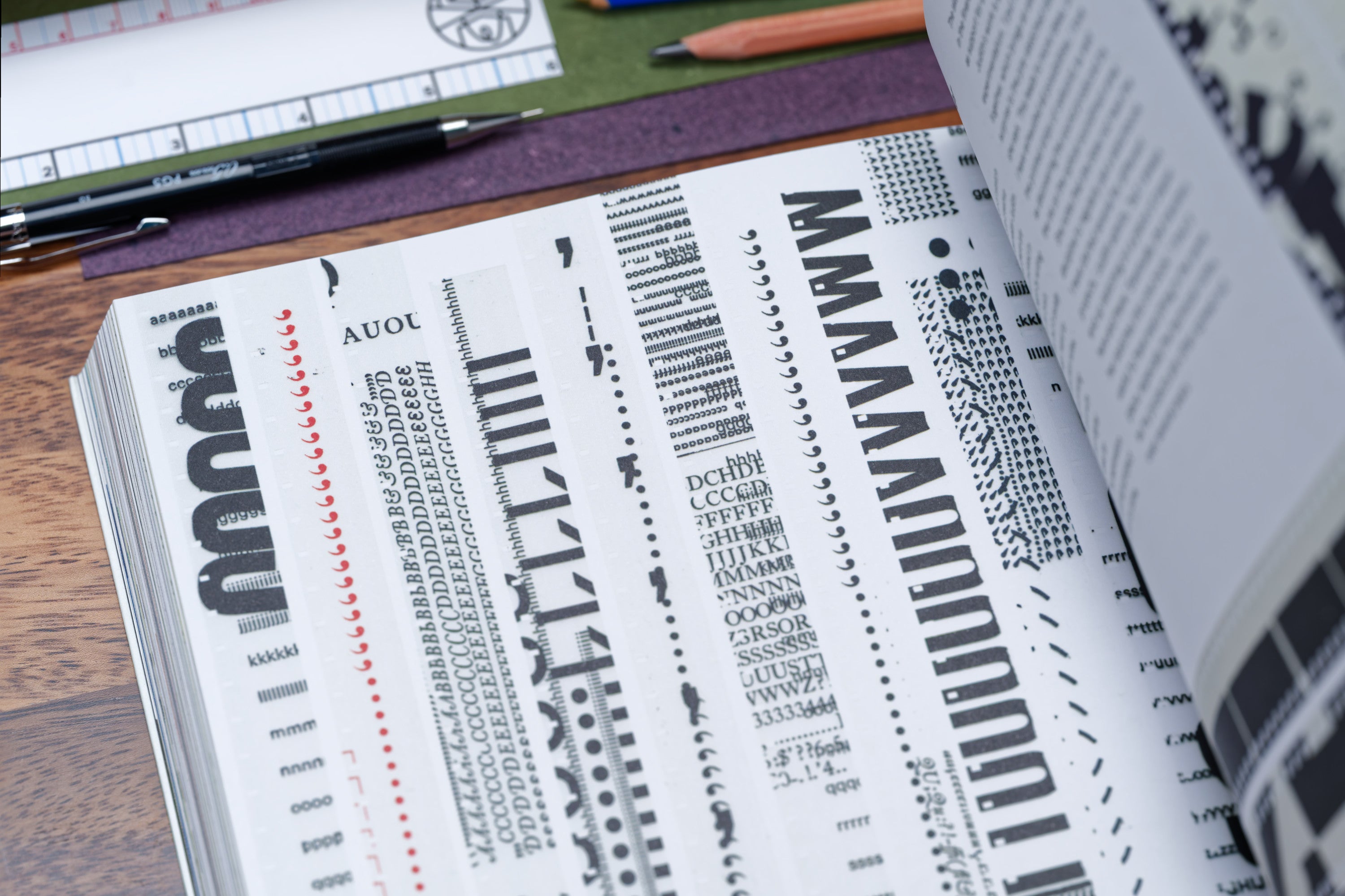 Free Hand: New Typography Sketchbooks