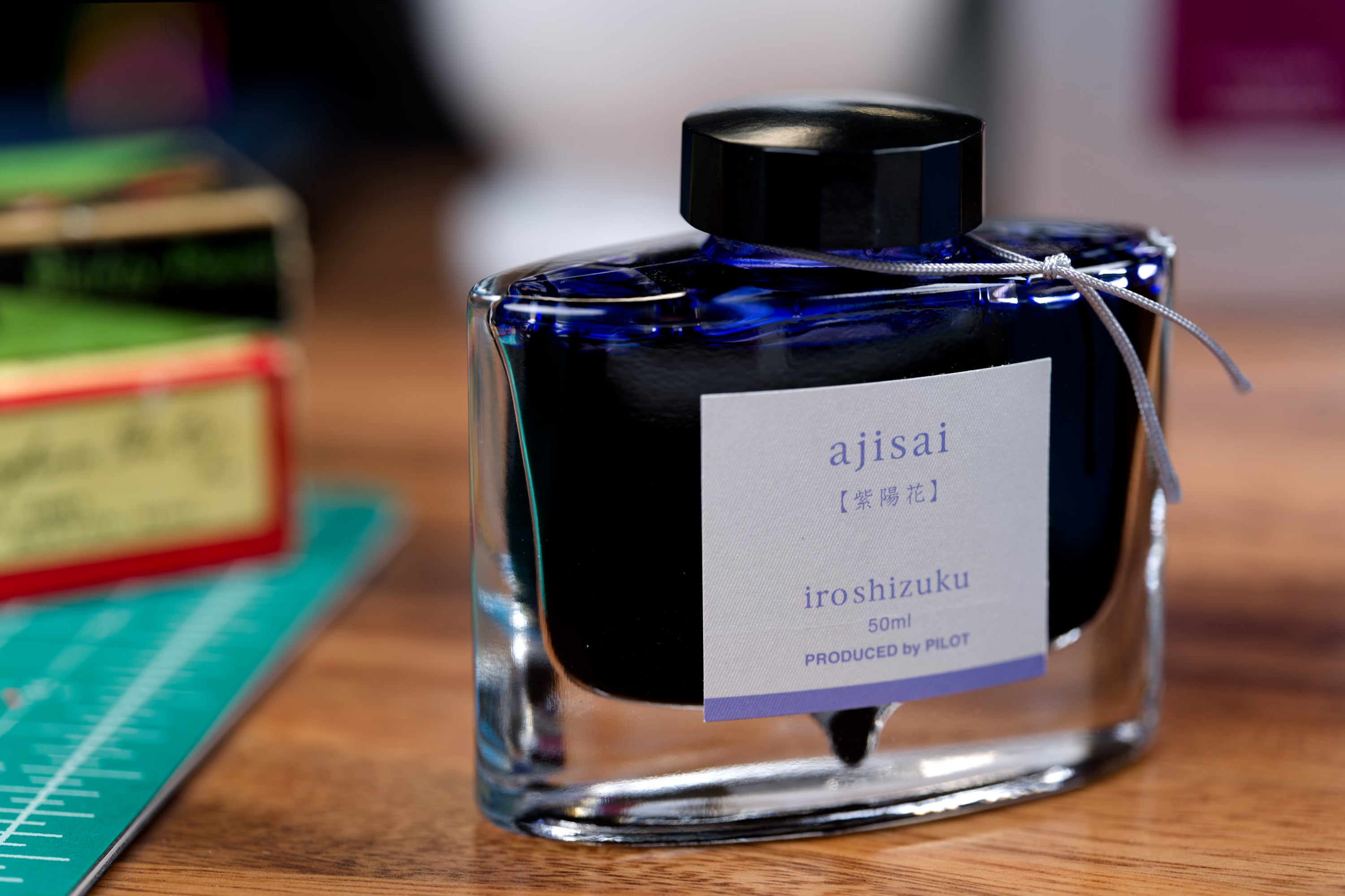 Pilot Iroshizuku Fountain Pen Ink, 50 mL, <ajisai>