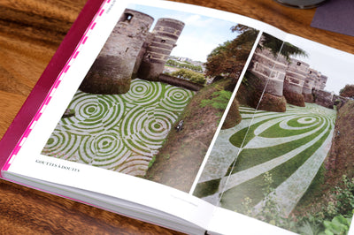 Designing Graphic Illusions