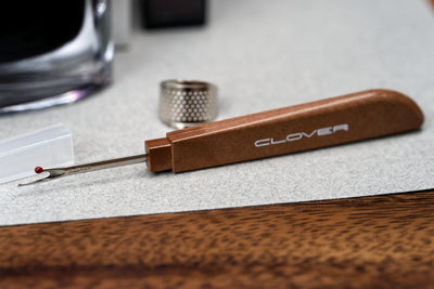 Slim Seam Ripper with Cap