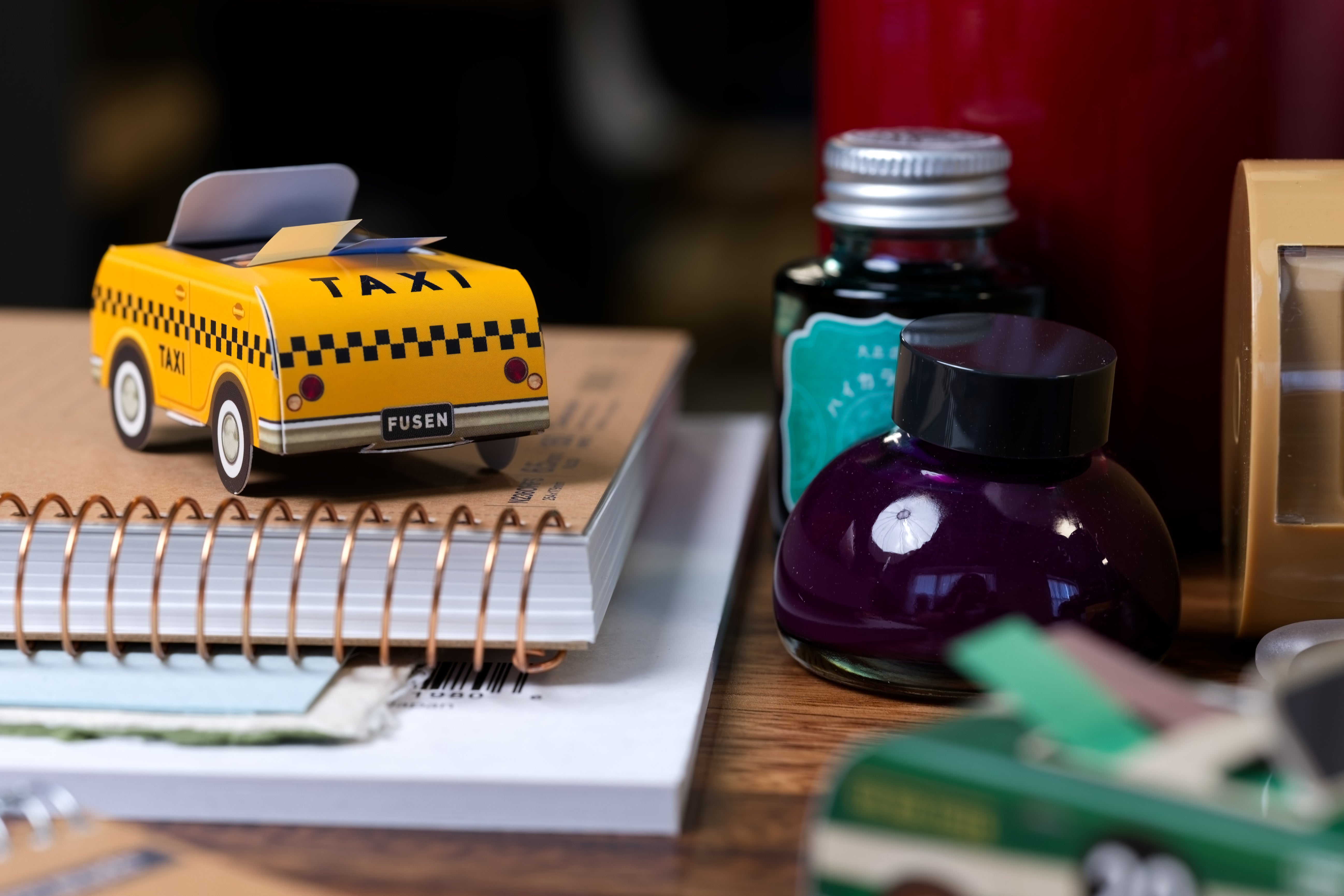 Sticky Tab Dispenser, Yellow Taxi