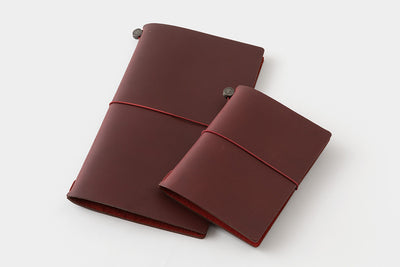 Traveler's Notebook Starter Set, Regular Size, Limited Edition Red Leather