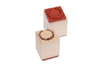 Wreath Rubber Stamp, ¾"