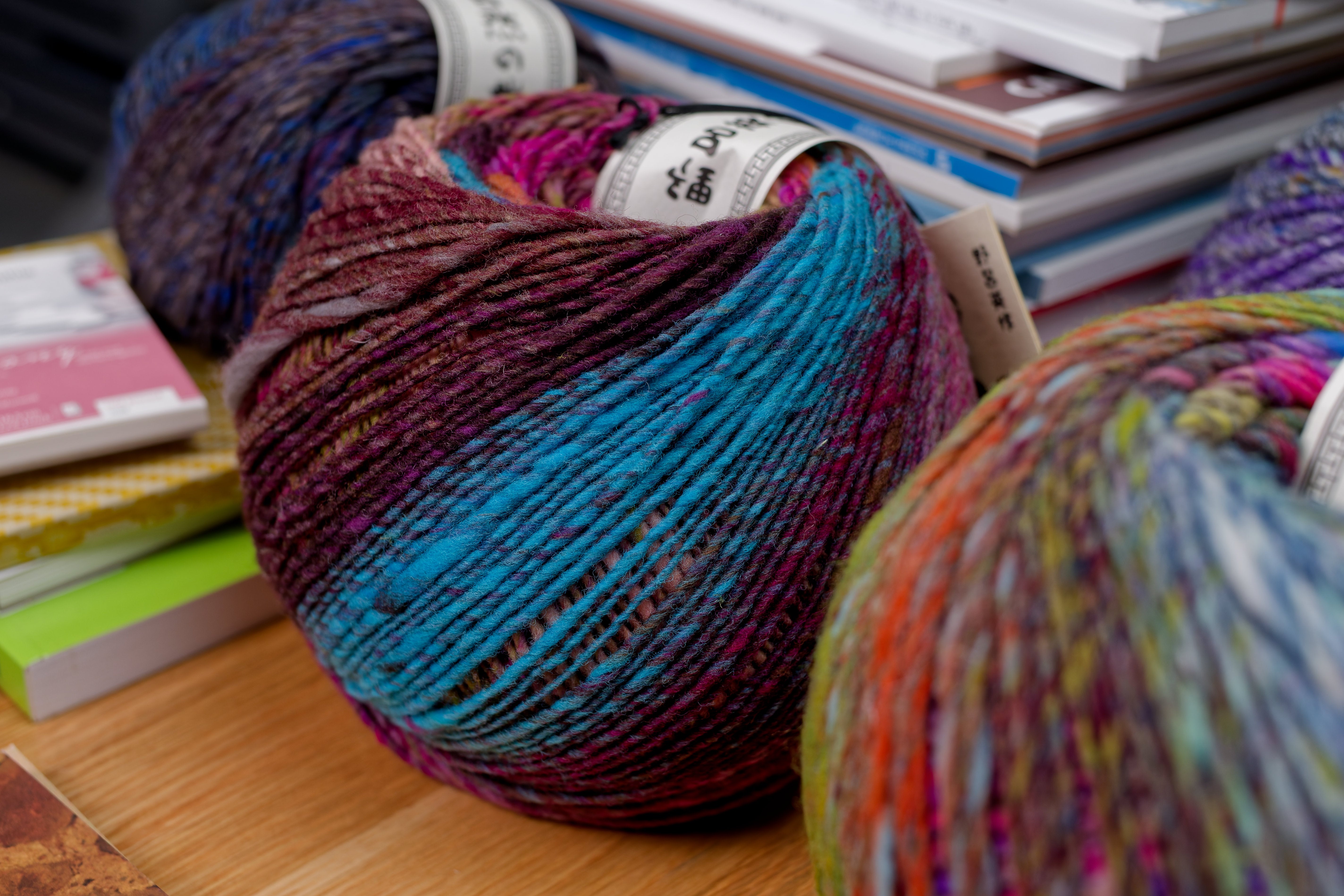 Ito Variegated Wool Yarn, #72 Momo