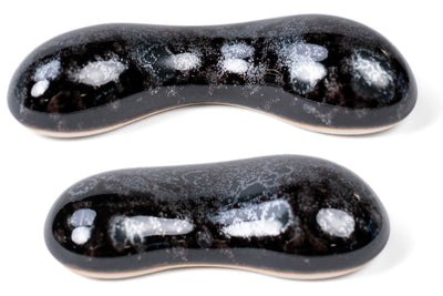 Hasami Pen Rest, Yuteki (Reactive Black)