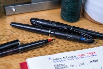 Tradio Pulaman Plastic Fountain Pen, Black