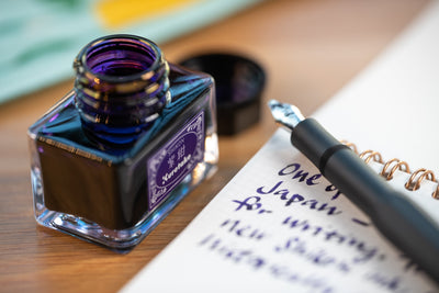 Kuretake - ink-café Meiji no Iro Fountain Pen Ink, #535 Kujakuryoku - St. Louis Art Supply