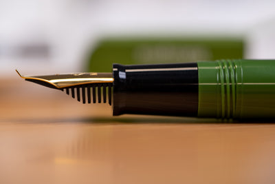 Fude DE Mannen Fountain Pen, Olive Green (55°)